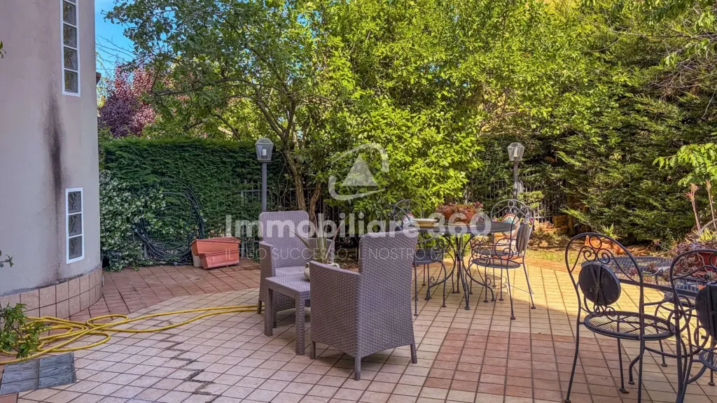 Terrazza - Arched Villa with Private Gardens in Rovito