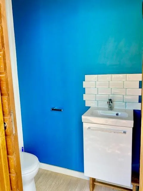 Bagni - Charming Villa with Pool in Saint-Pierre