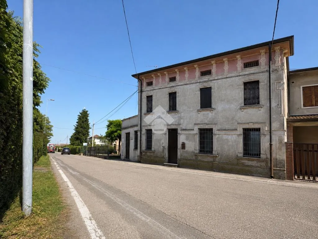 Extérieur - Independent Villa with Garden in Sorgà