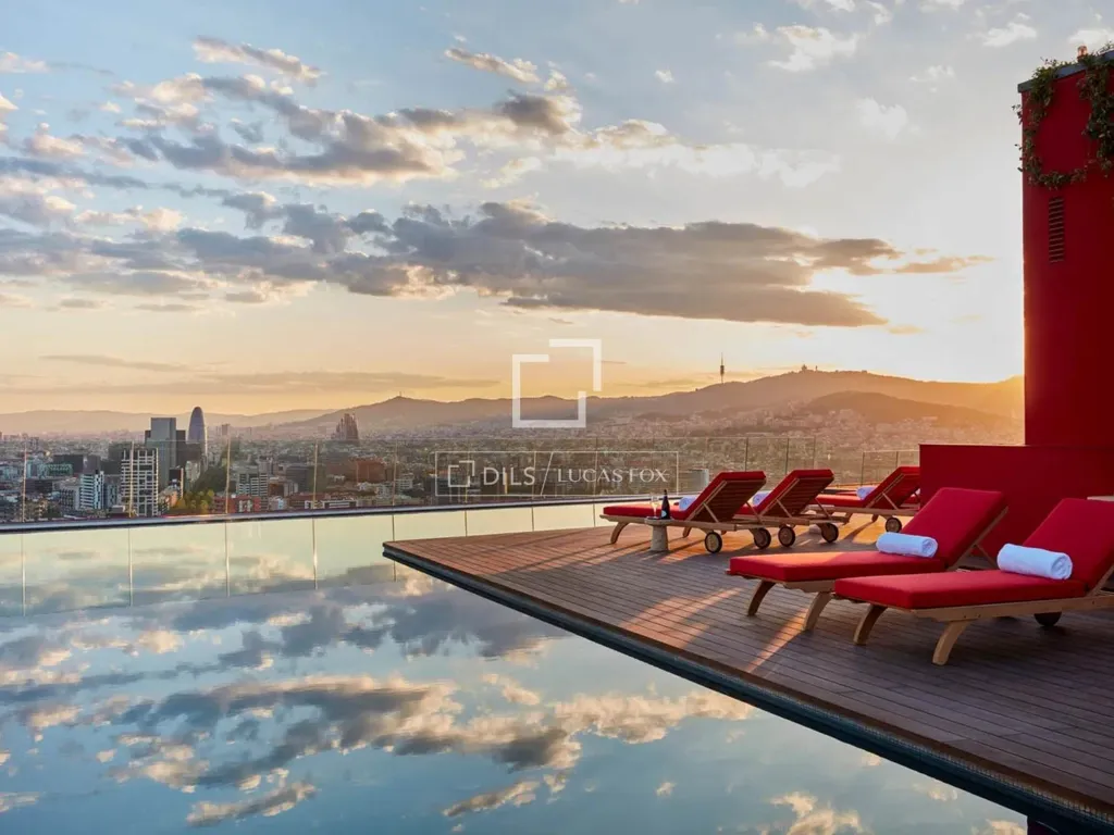 Bassein - Luxury Flat with Rooftop Pool in Diagonal Mar, Barcelona