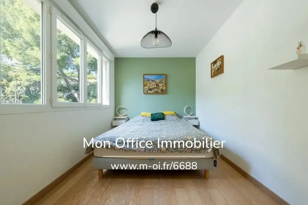 Magamistoad - 3-Piece Apartment with Exceptional View in Roucas Blanc