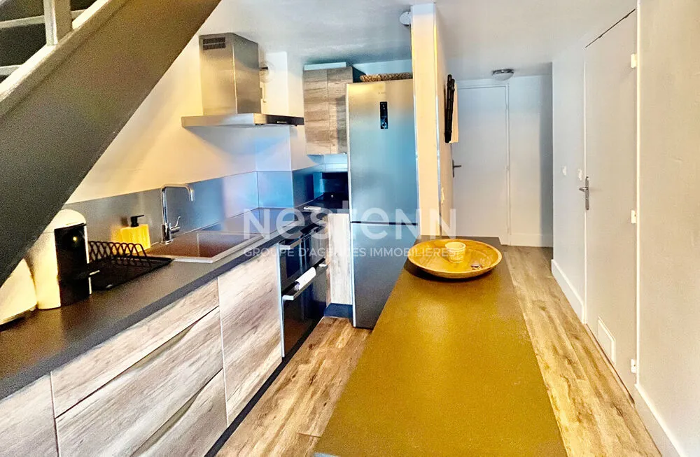 Cuisine - Appartement Rénové avec Terrasse Sud à 200m de la Mer