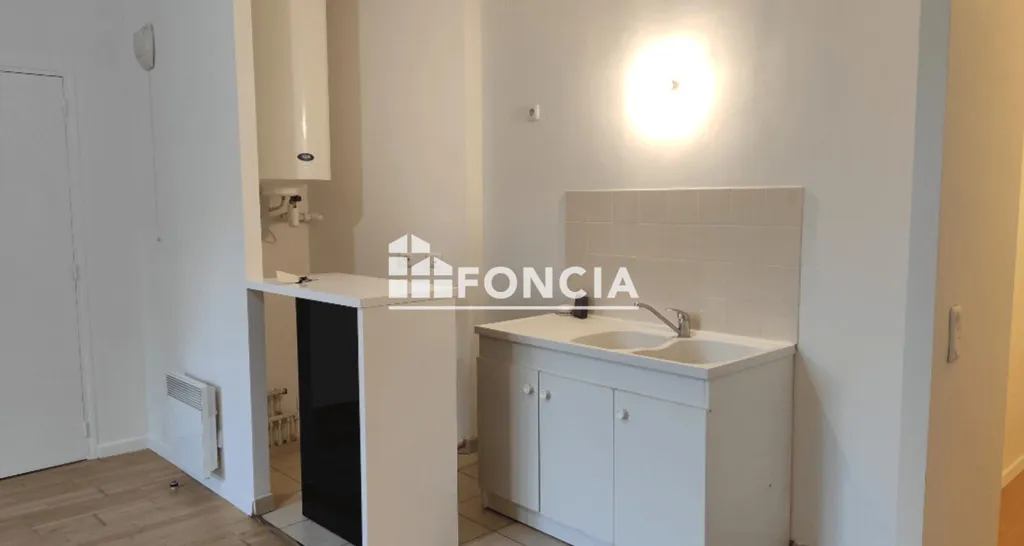 Cuisine - Studio avec Locataire en Place à Morigny-Champigny