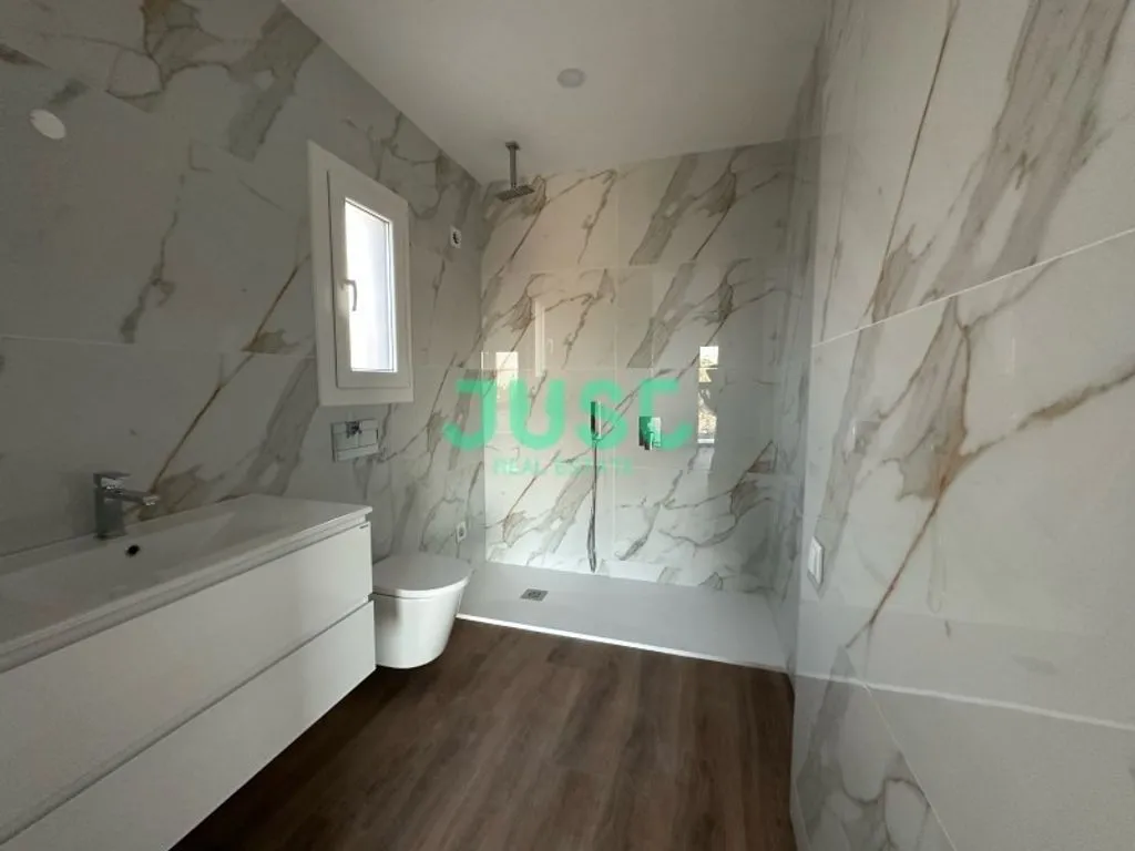 Vannitoad - Luxury Flat with Garage in Pinhal do General