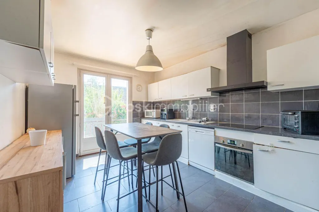 Kitchen - House with Two Apartments in Rumilly