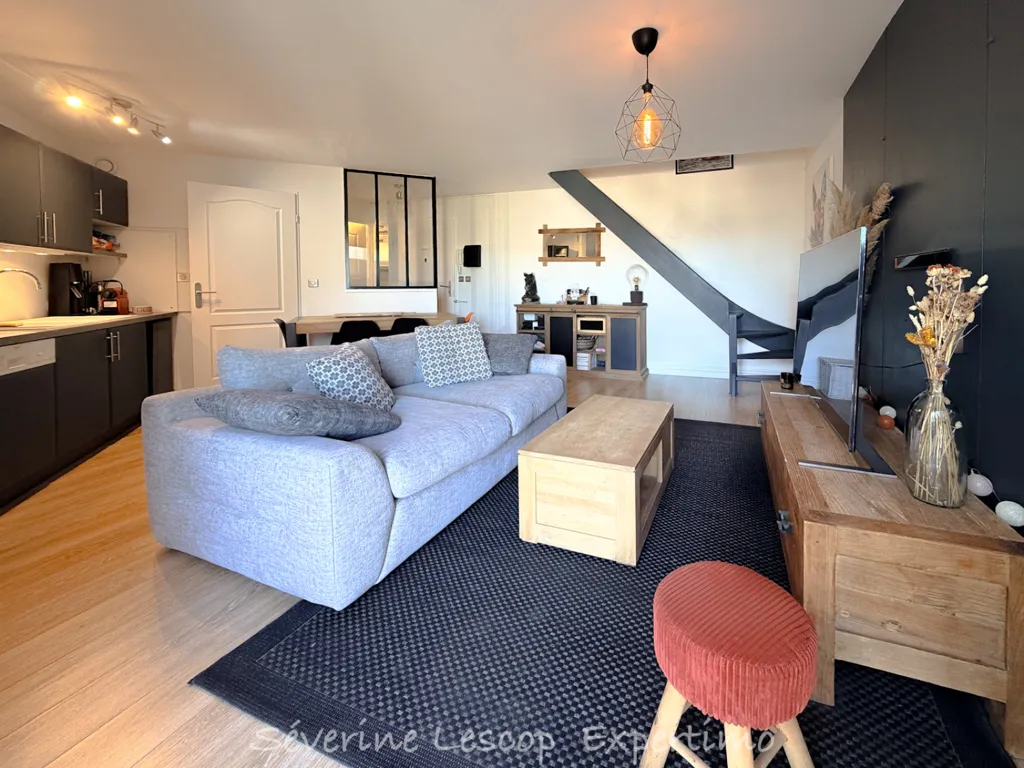 Séjour - Duplex T3 avec Terrasse à Vannes Cliscouët