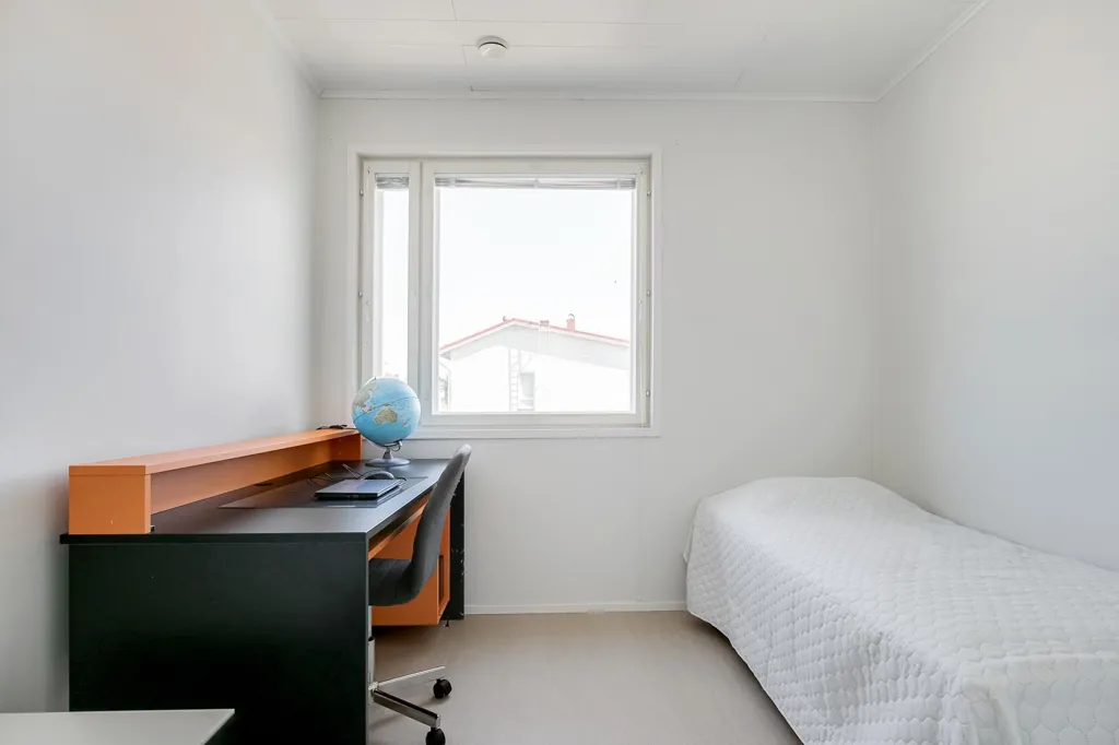 Magamistoad - Contemporary Villa with Lake View in Vihti