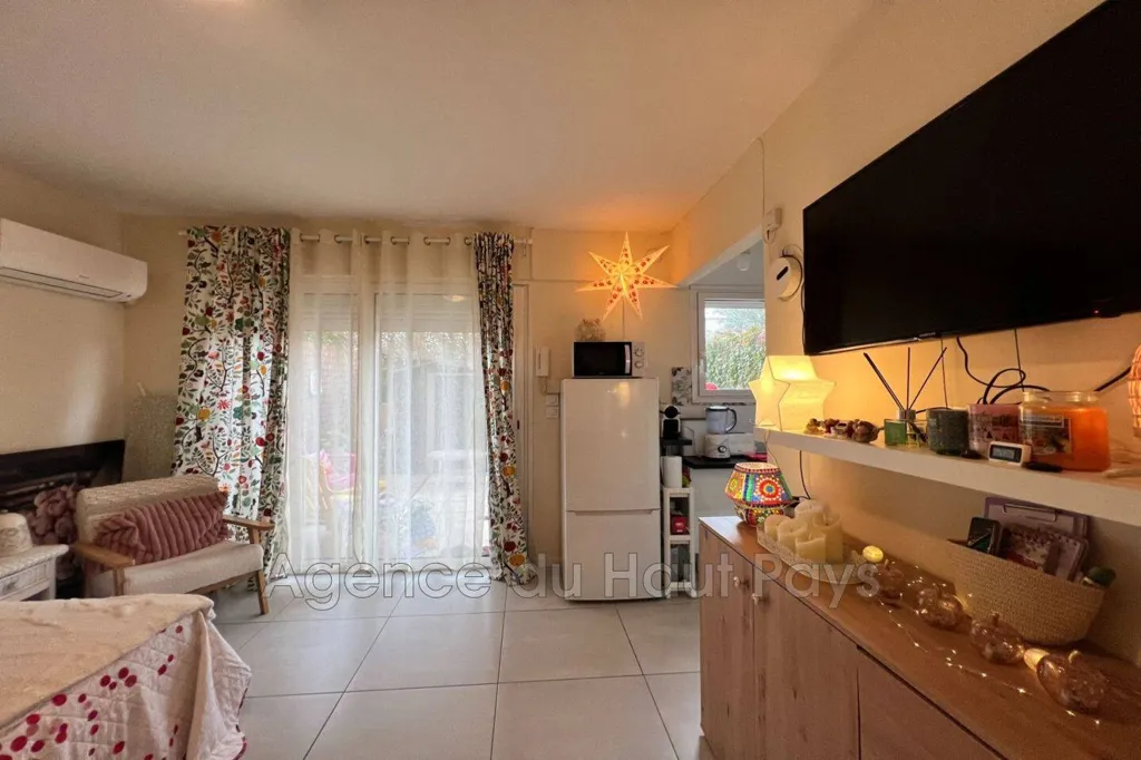 Chambres - Studio Rénové avec Jardinet à Cannes