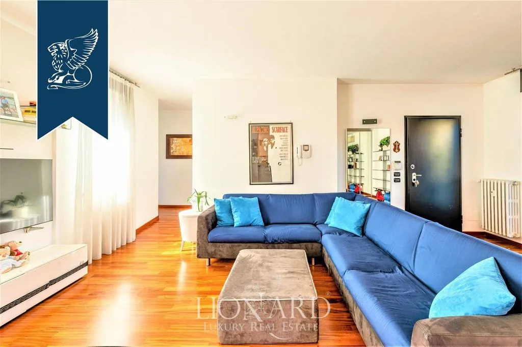 Elutuba - Luxury Penthouse with Pool in Bergamo
