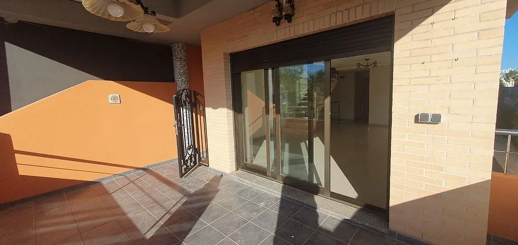 Terrasse - Pareded Chalet with Garden in Gandia