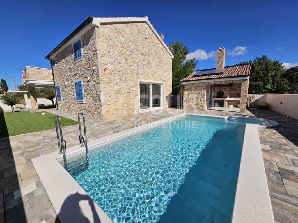 Piscina - Dalmatian Stone Villa with Pool in Vrsi, Zadar