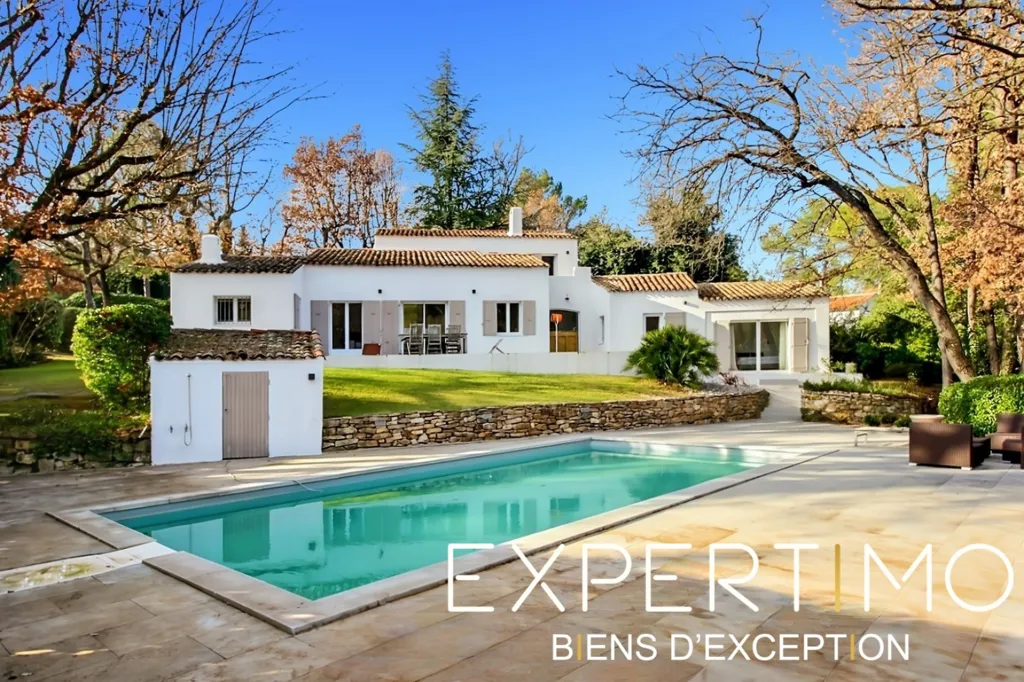 Bassein - Luxury Villa with Pool in Fuveau