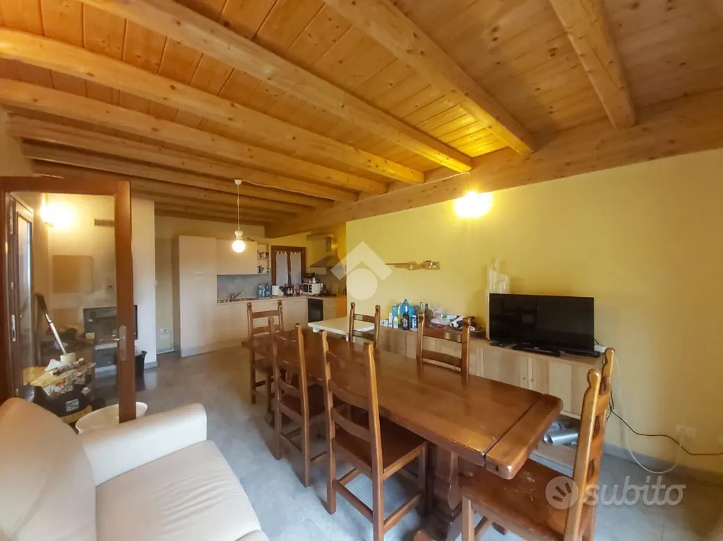 3-room house in IT