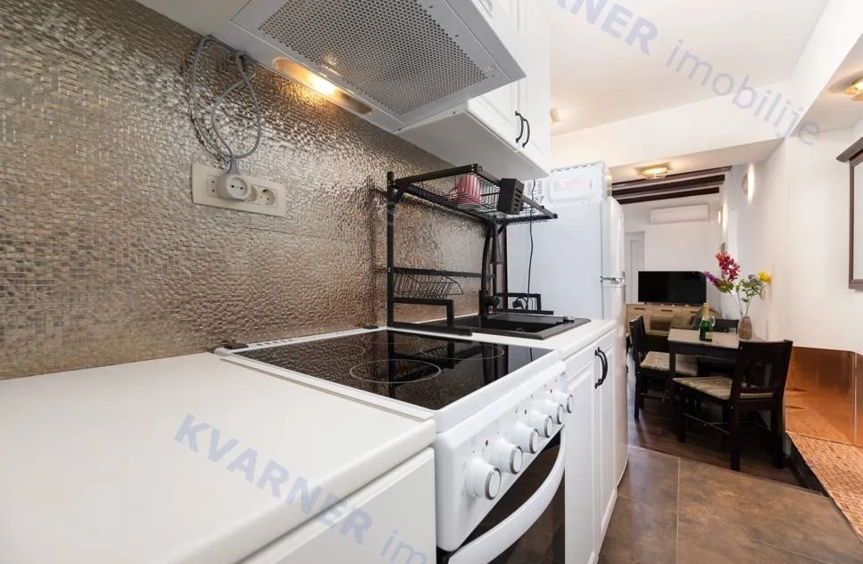 Köök - Renovated Stone House with Sea View in Punat