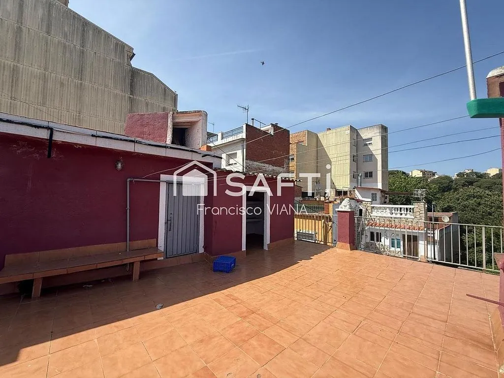 Terrazza - Chalet with Terrace in Valldolig, Blanes