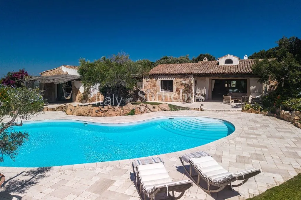 Piscina - Luxury Detached House with Pool in Arzachena