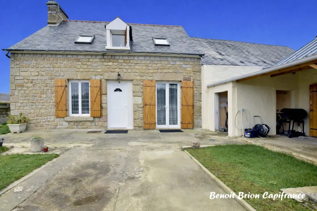 Extérieur - Maison Rénovée avec Jardin à Louvigné-du-Désert