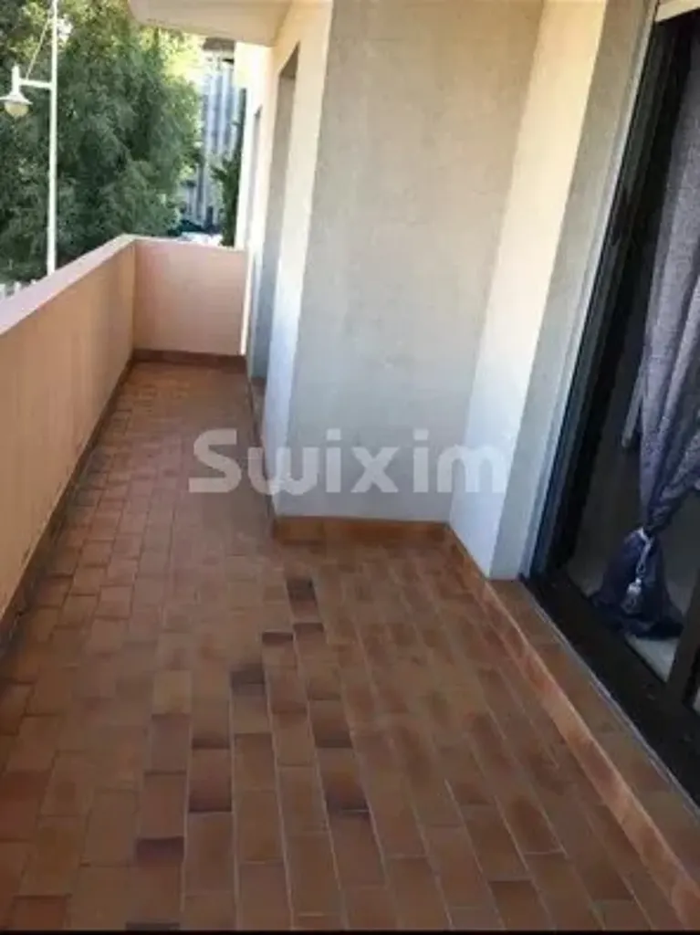 Balcon - Studio rénové avec balcon à Aix-les-Bains