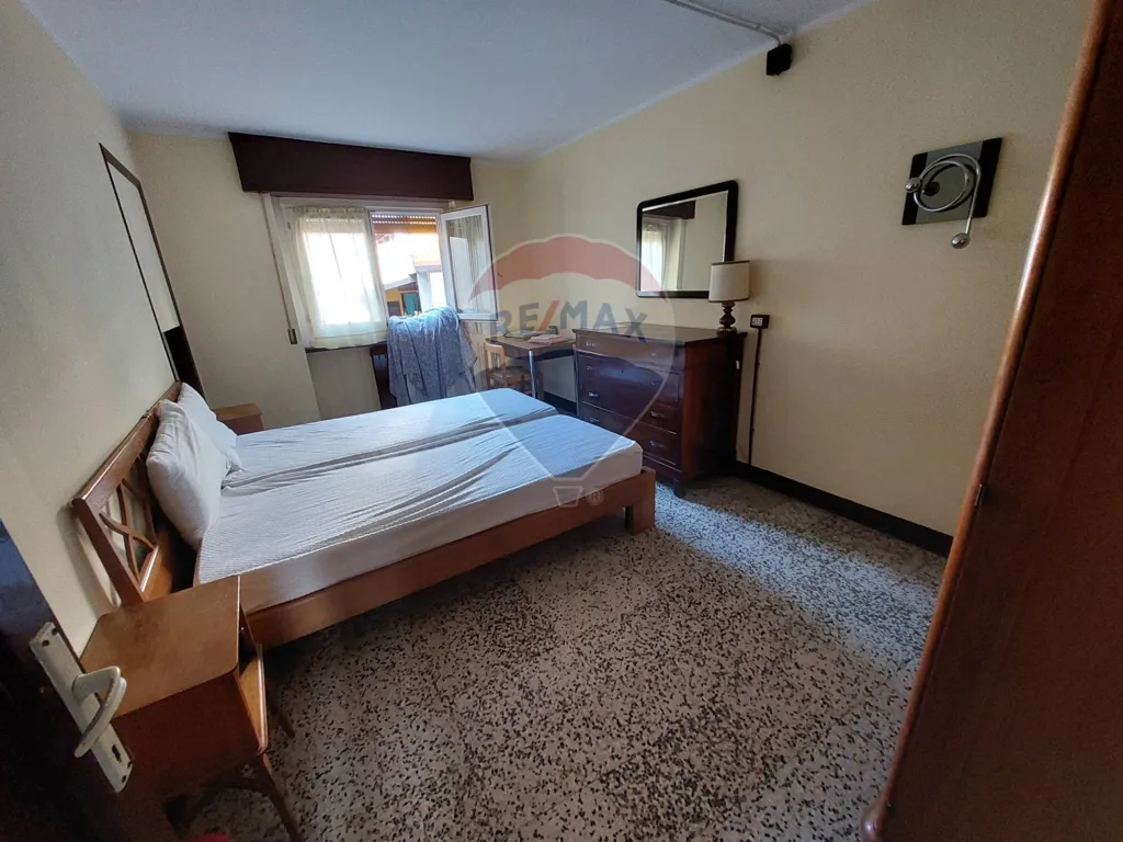 Chambres - Casa Indipendente with Terrace in Monasterolo del Castello