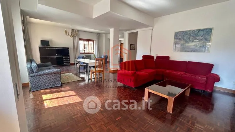 Elutuba - Spacious Apartment with Balconies in Latina