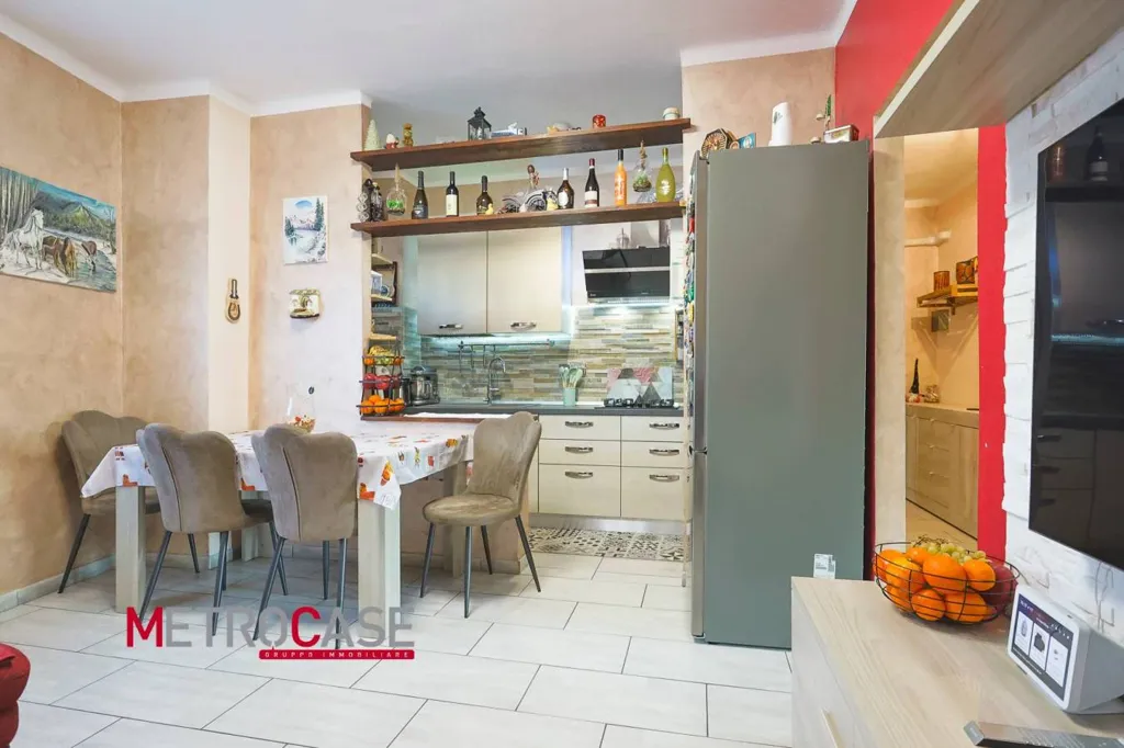 Söögituba - Rented Apartment with Balcony in Chieri