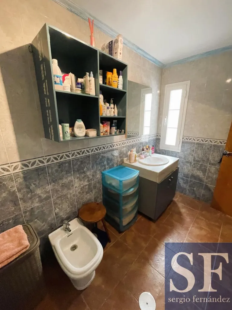 Salles de bain - Bright 3-Bedroom Apartment in Cómpeta