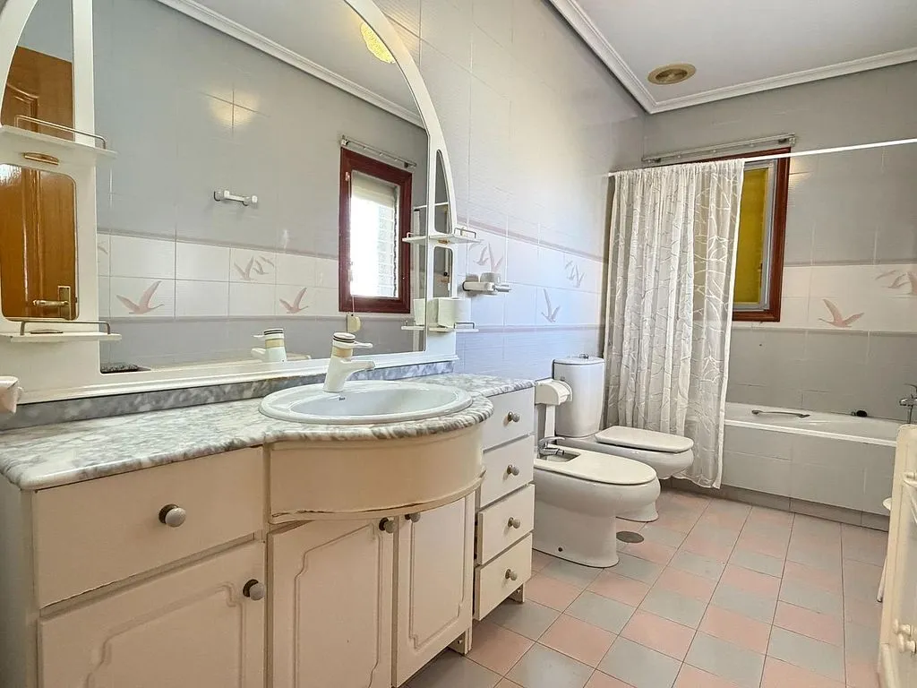 Vannitoad - Chalet with Pool and Terrace in La Puebla