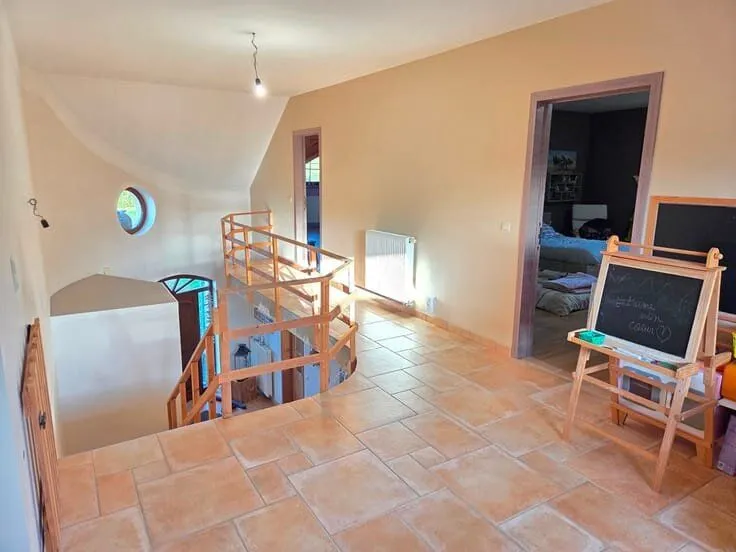 Maison 4 chambres à Jamoigne