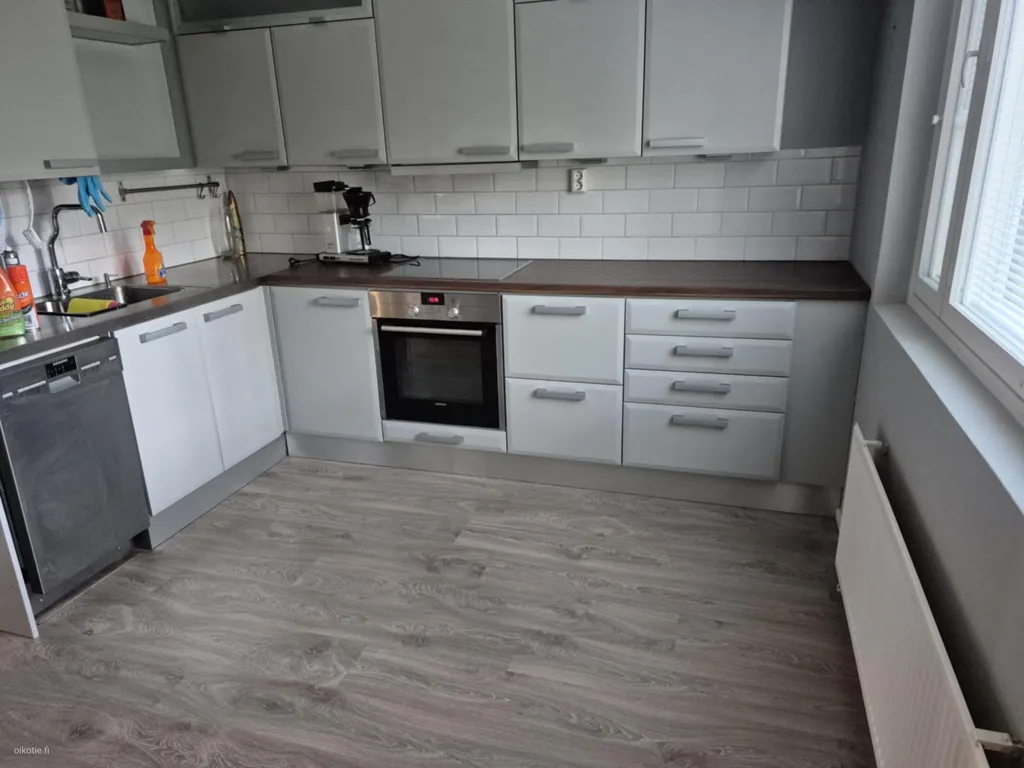 Köök - Apartment with Sauna in Vaisaari, Raisio