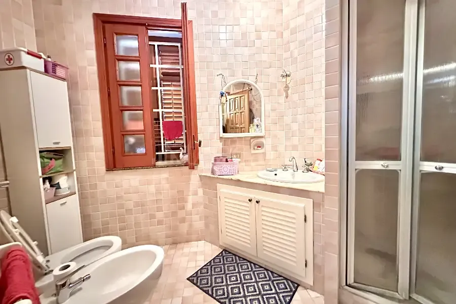 Vannitoad - Luxury Villa with Circular Design in Palermo