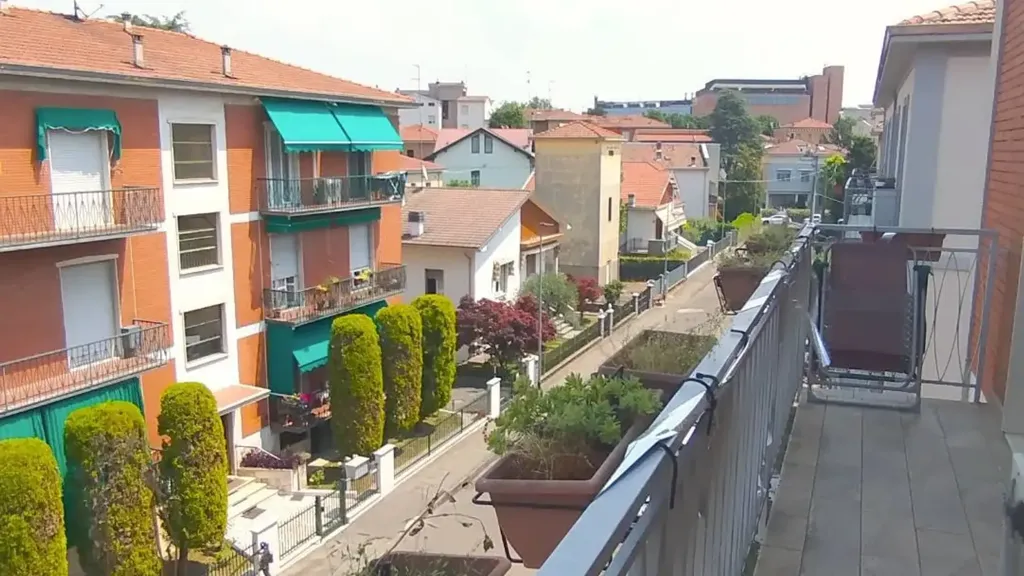 Balcon - Studio Apartment with Balcony in Parma