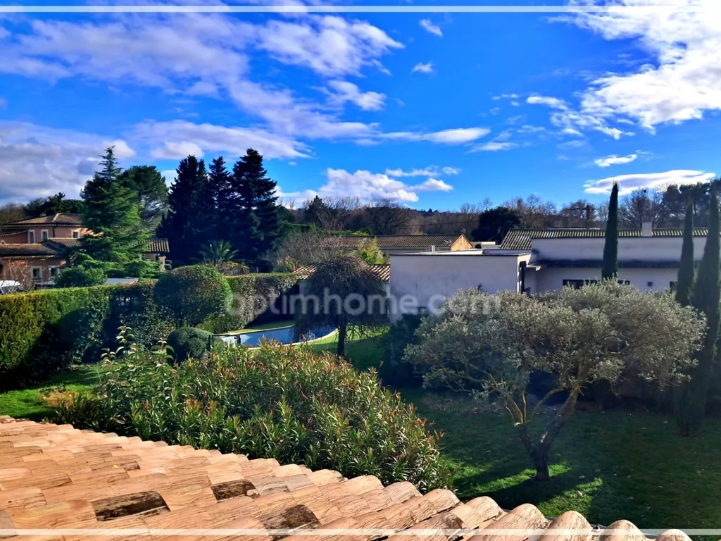 Jardin - Maison avec Piscine et Bureau à Montélimar
