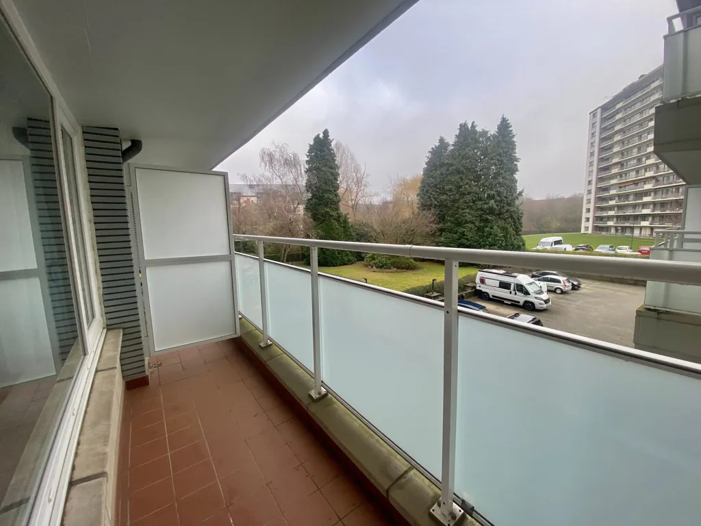 Rõdu - Studio with Terrace in Evere