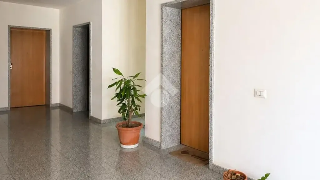 Entrée - Ground Floor Apartment with Terrace in Orte