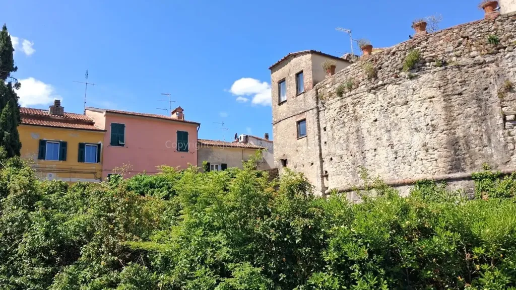 Extérieur - Restored Apartment with Original Features in Sarzana