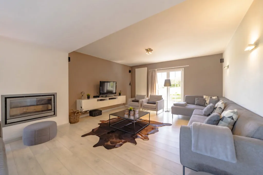 Gîte avec Vue Imprenable et Espace Wellness à Stavelot