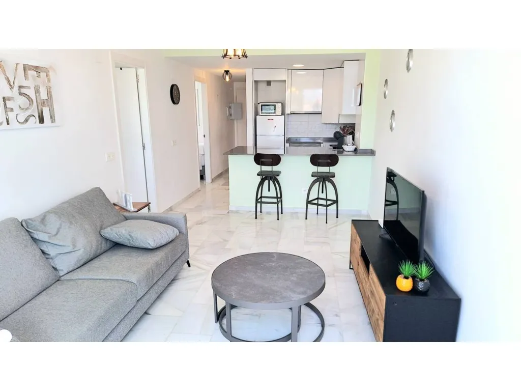 Elutuba - Reformed Penthouse with Private Solárium in Casares