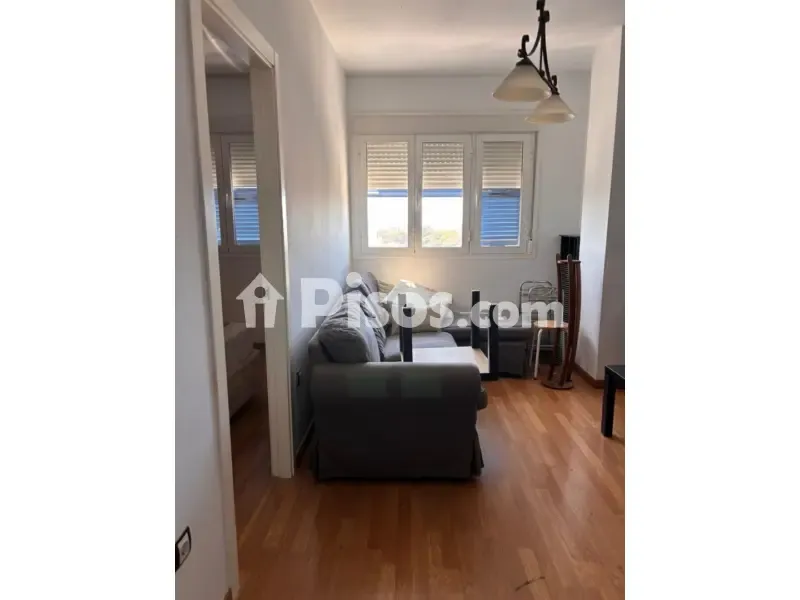 Elutuba - Semi-Detached Flat with Southeast View in San Fernando