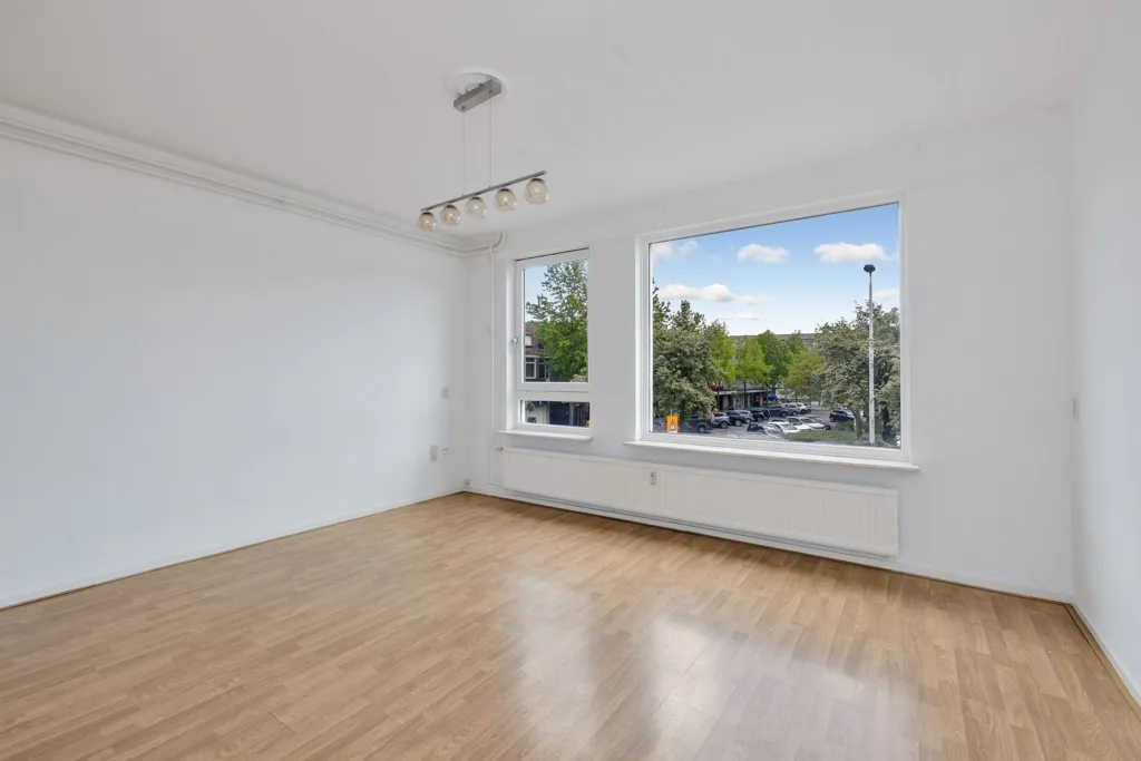 Toad - Galerijflat with Terrace in Eindhoven