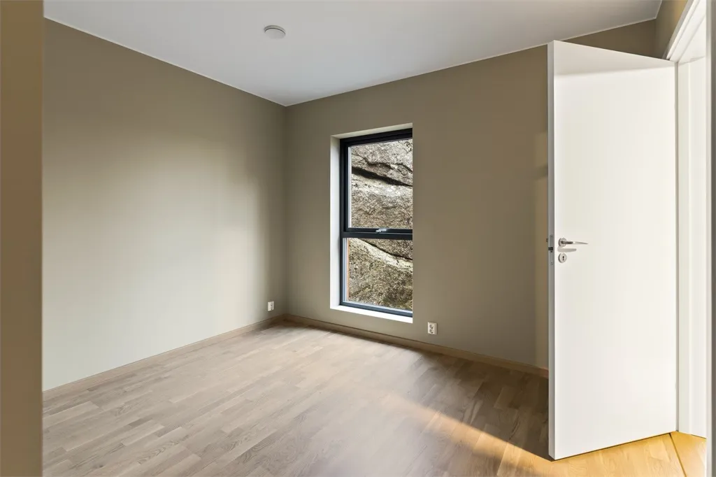 other_room