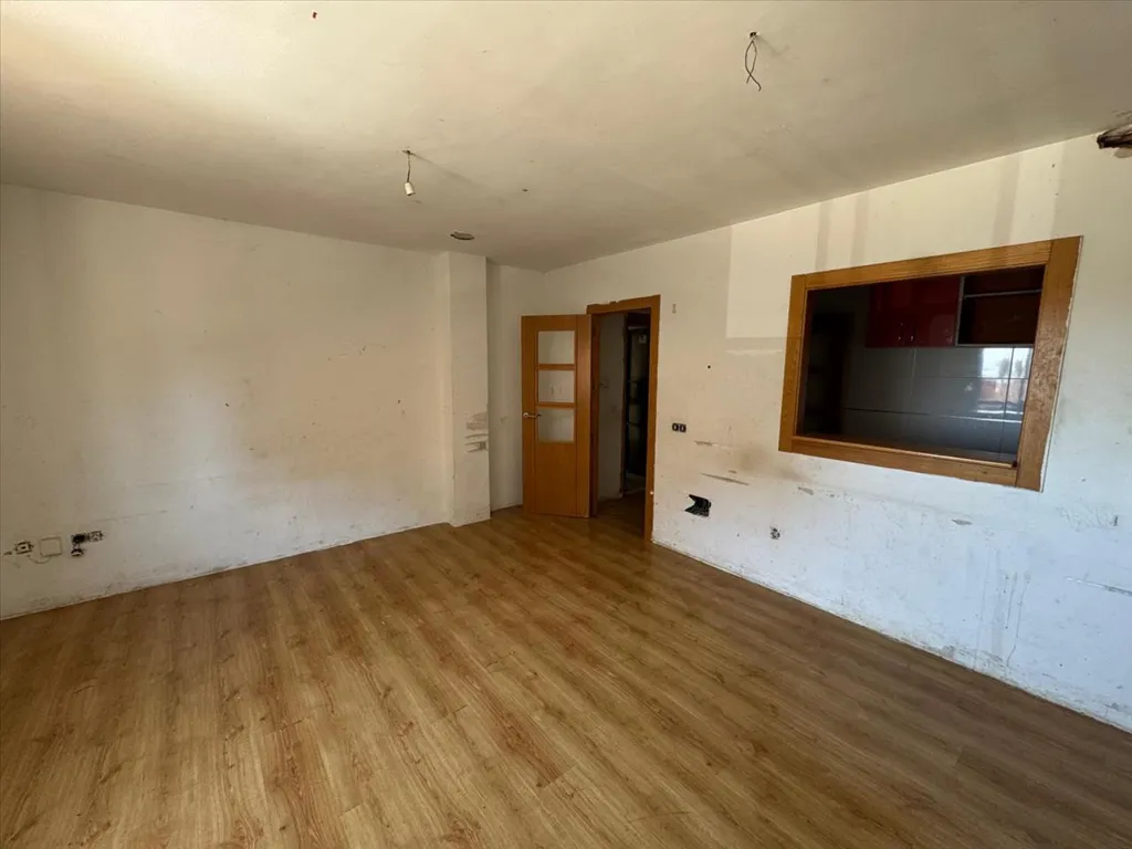 Rooms - Apartment with Garage and Lift in Vícar