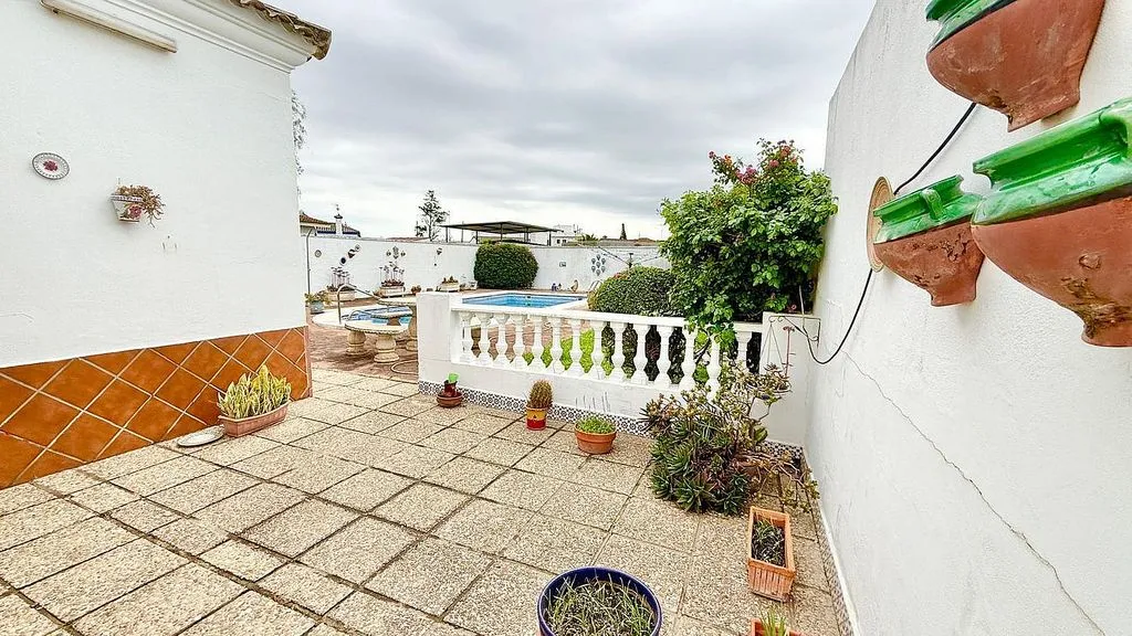 Jardin - Chalet with Pool on Ctra de La Playa, Chiclana
