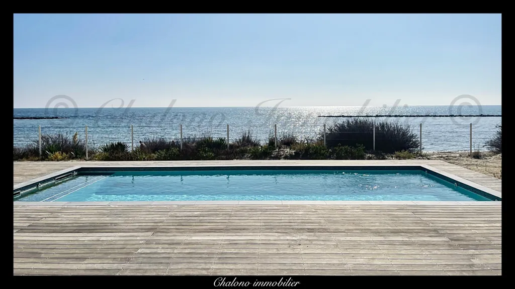 Bassein - Villa with Direct Beach Access in Grau d'Agde