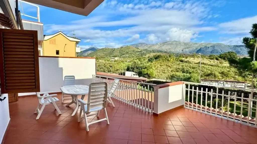 Terrasse - Rustic Bilocale with Mountain View in Scalea