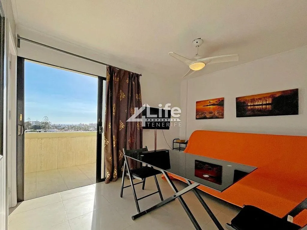Elutuba - Duplex with Pool in Los Cristianos