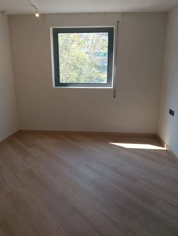 Pièces - Modern Apartment with Terrace in La Nova Esquerra