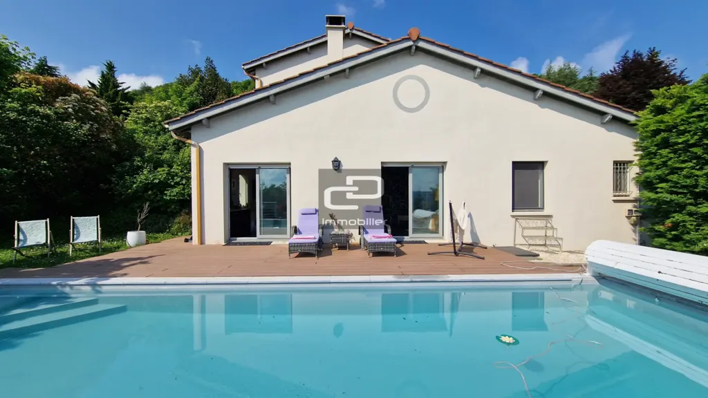 Bassein - Villa with Exceptional View in Albigny sur Saône