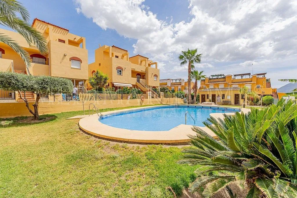 Piscine - Apartment with Pool and Terrace in Los Gallardos
