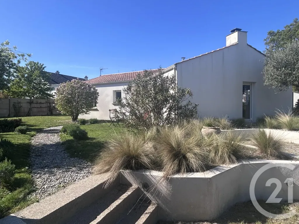 Jardin - Maison de 4 Pièces avec Terrasse et Terrain à Pornic