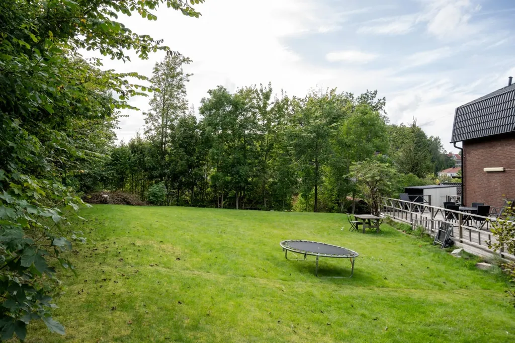 Aed - Multi-Occupancy House with Uthyrning in Målsryd